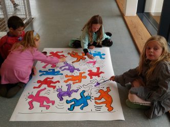 Étude des œuvres de Keith Haring en CE2B